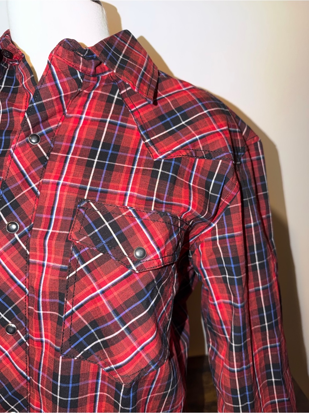 Long sleeve plaid shirt